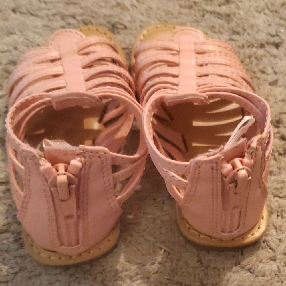 Toddler shoes size 5 sandals